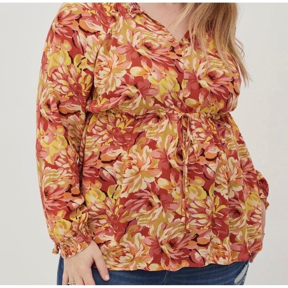 Torrid Floral Babydoll Cottagecore Blouse Orange Yellow Pink V-Neck Size 2 2XL